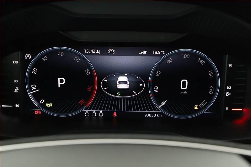 Škoda Karoq (2023) Sportline 1.5 TSI - fotka 11 z 20