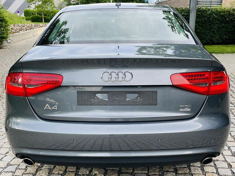 Audi A4 3.0TDI QUATTRO VÝHŘEV SERVISKA - fotka 13 z 41