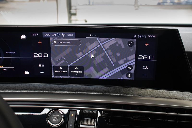 Peugeot 5008 ALLURE Hybrid 145 e-DCS6 - fotka 14 z 16
