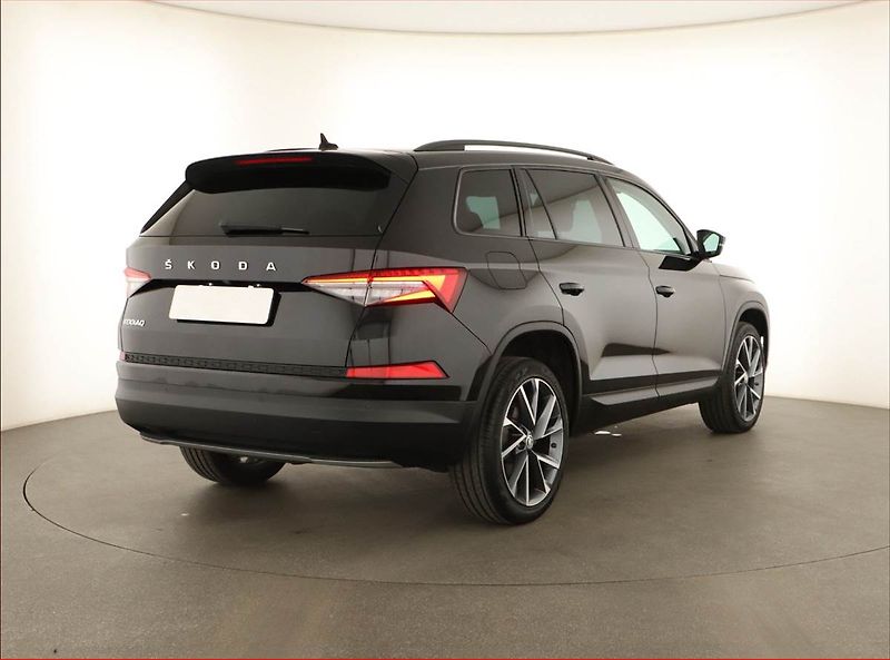 Škoda Kodiaq (2021) 2.0 TDI - fotka 5 z 16