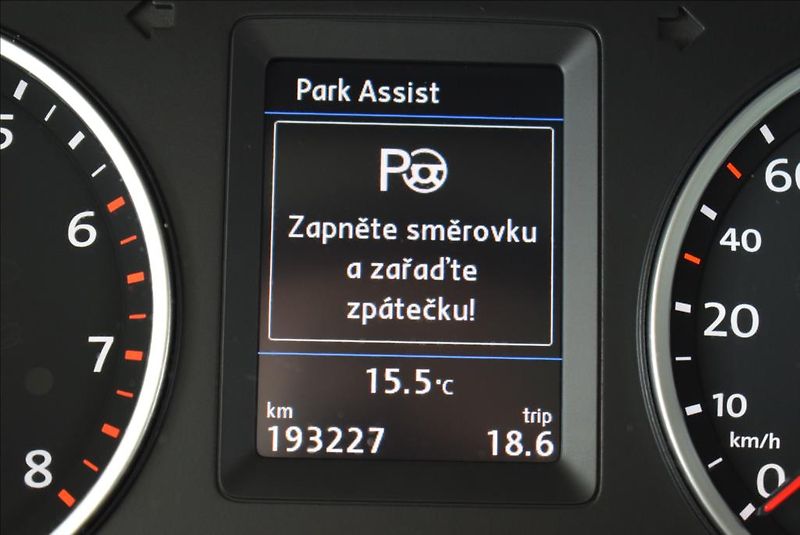 Volkswagen Tiguan 1,4 TSi, 1.maj,navi,kůže,pano, - fotka 25 z 32