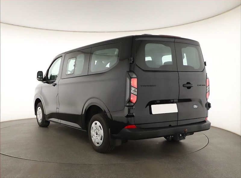 Ford Transit Custom (2025) 2.0 EcoBlue - fotka 4 z 20