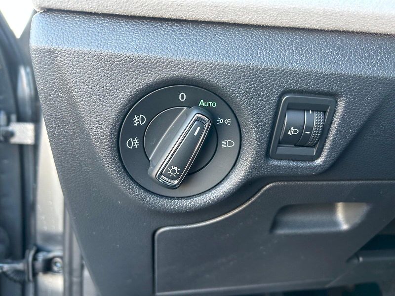 Škoda Kamiq (2026) Top Selection 1.0 TSI 85 kW - fotka 16 z 30