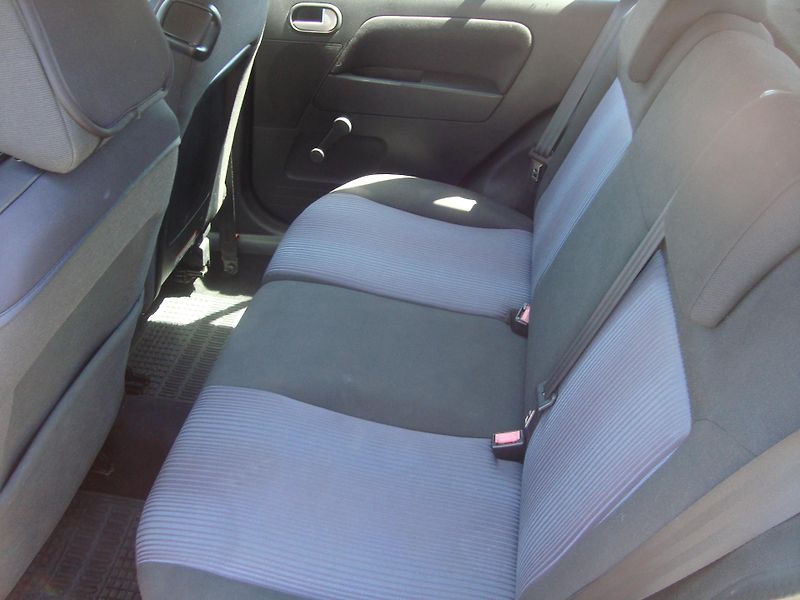 Ford Fusion (2008) 1,4 - fotka 7 z 16