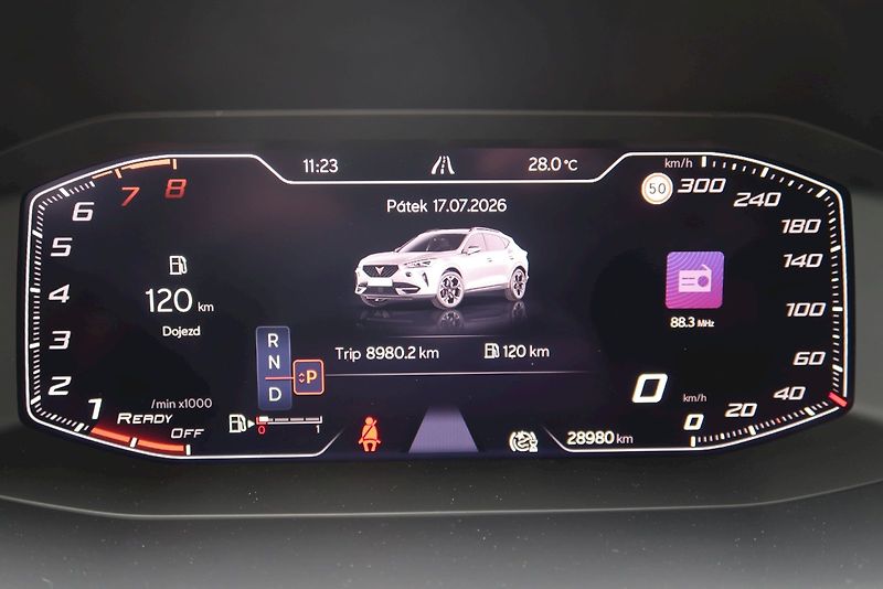 Cupra Formentor (2024) 2.0 TSI 140 kW 4x4 DSG - fotka 6 z 28