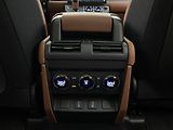 Land Rover Defender (2026) OCTA P635 AWD AUT - náhled 45