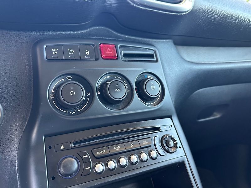 Citroën C3 Picasso (2013) 1.4i GARANCE KM - fotka 11 z 13