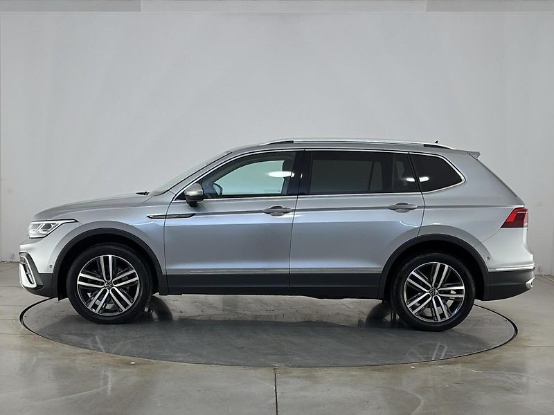 Volkswagen Tiguan Elegance 4MOT DSG - fotka 3 z 30