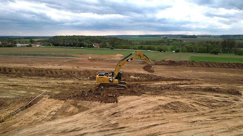 Snímky z výstavby dálnice D35 Džbánov - Litomyšl, duben 2025