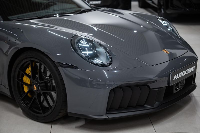 Porsche 911 (2025) Carrera GTS 398KW TOP VÝBAVA  - fotka 5 z 49