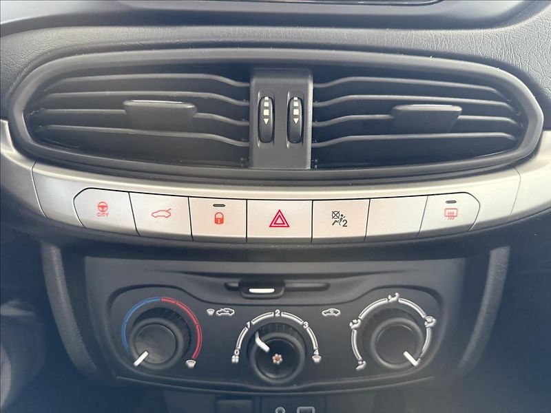 Fiat Tipo 1,4   POP,KLIMATIZACE - fotka 18 z 23