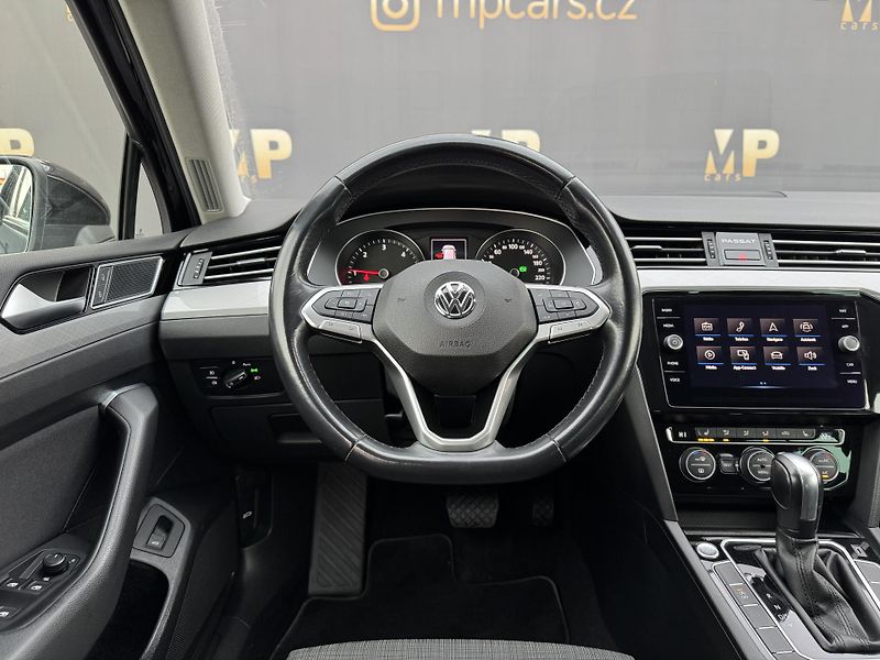 Volkswagen Passat (2020) 2.0TDi 140kW DSG Business, RZV - fotka 11 z 41