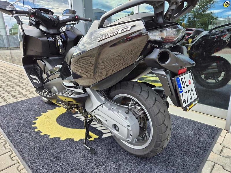 BMW C 650 GT (2016) - fotka 14 z 20