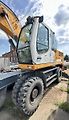 Liebherr (2013) A914 bagr offset+nohy 23t - náhled 3