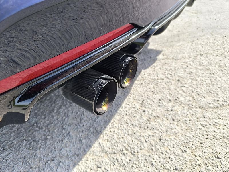 BMW Řada 3 (2014)  335i XDRIVE NOVE CR - fotka 21 z 22