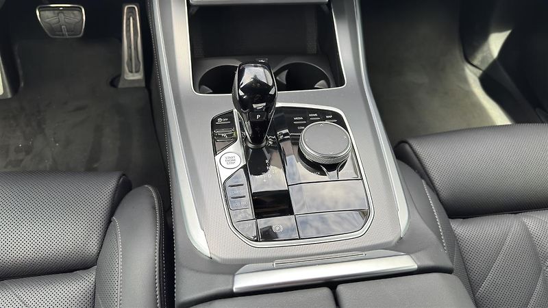 BMW X5 xDrive30d Mpaket ČR DPH - fotka 12 z 15