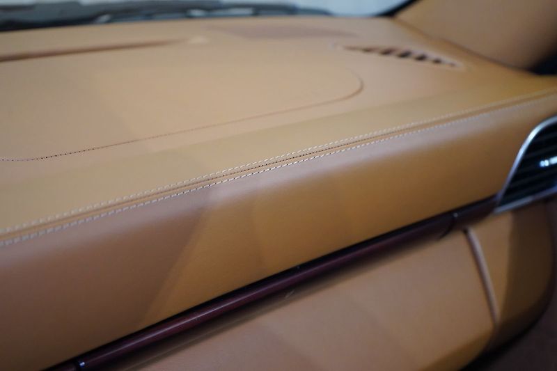 Porsche 911 Carrera S, Manuál, Bose, Navi - fotka 36 z 40