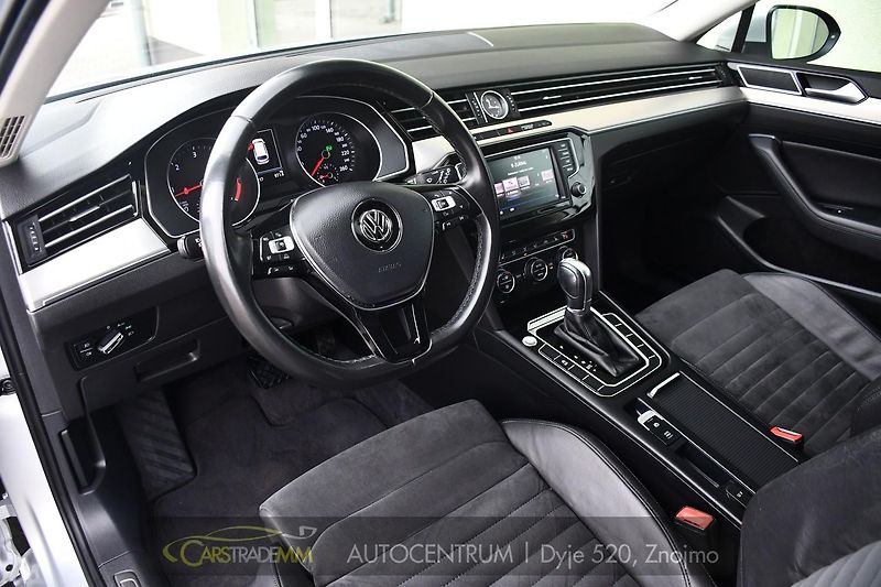 Volkswagen Passat 2,0TDi DSG NAVI 2xKOLA  - fotka 10 z 51