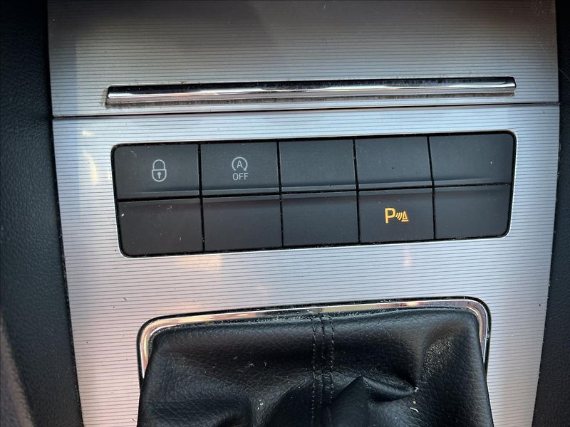 Škoda Octavia 2,0 TDi STYLE ROZVODY SERVIS - fotka 24 z 46