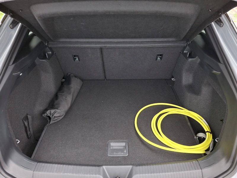 Volkswagen ID.4 (2024) Pro Performance 70 150kW - fotka 29 z 35
