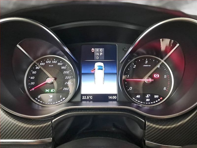 Mercedes-Benz Třídy V (2019) 300 d 4MATIC, ČR - fotka 11 z 19