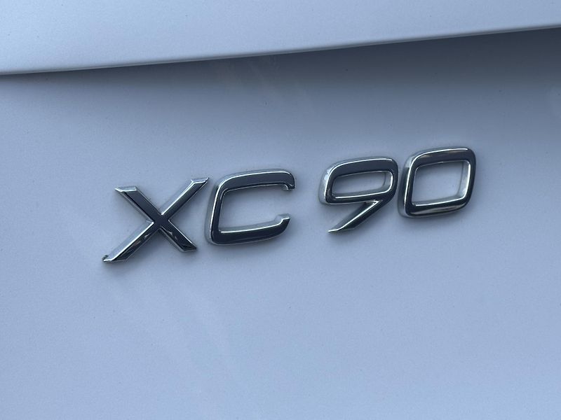Volvo XC90 (2022) 2.0 B5 AWD Inscription, 1. Maj - fotka 44 z 51