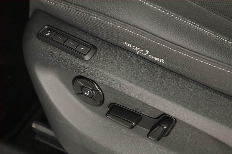 Škoda Kodiaq (2025) 2.0 TSI, Exclusive Selection - fotka 25 z 29