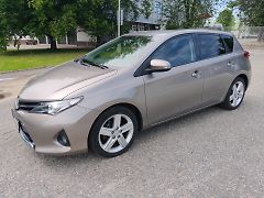 Toyota Auris (2013) benzin 1.6 97kW,121.000km,2013 - fotografie inzerátu