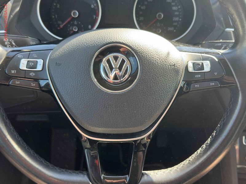 Volkswagen Tiguan (2019) 1.5 TSI, ČR, Marathon, STK6 - fotka 12 z 23