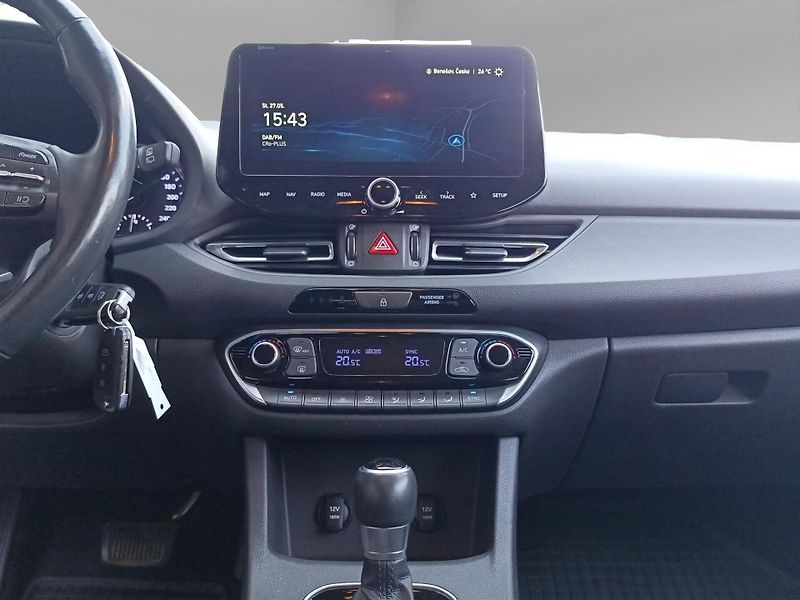 Hyundai i30 (2021) 1.5 117kw Family S - fotka 15 z 18