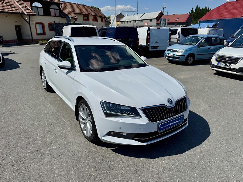 Škoda Superb (2018) Style 2.0 TDI 140 KW 4x4 -CZ- - fotka 4 z 27