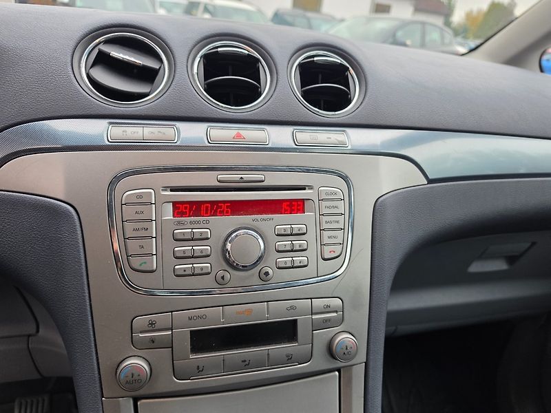 Ford Galaxy (2007) 2.0 TDI 7míst,2sady kol - fotka 10 z 25