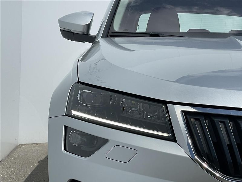 Škoda Karoq 2,0 TDI Ambition Plus TAŽNÉ - fotka 21 z 23