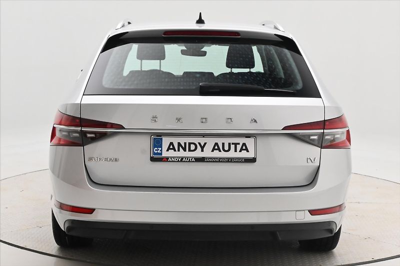 Škoda Superb 1,4 TSI iV 160KW DSG Ambition - fotka 6 z 31