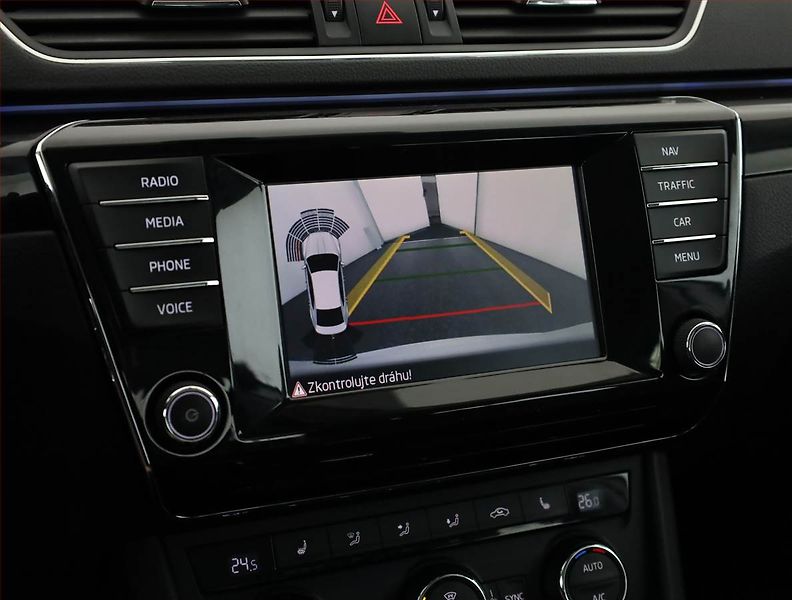 Škoda Superb (2016) Laurin&Klement 2.0 TDI - fotka 14 z 20