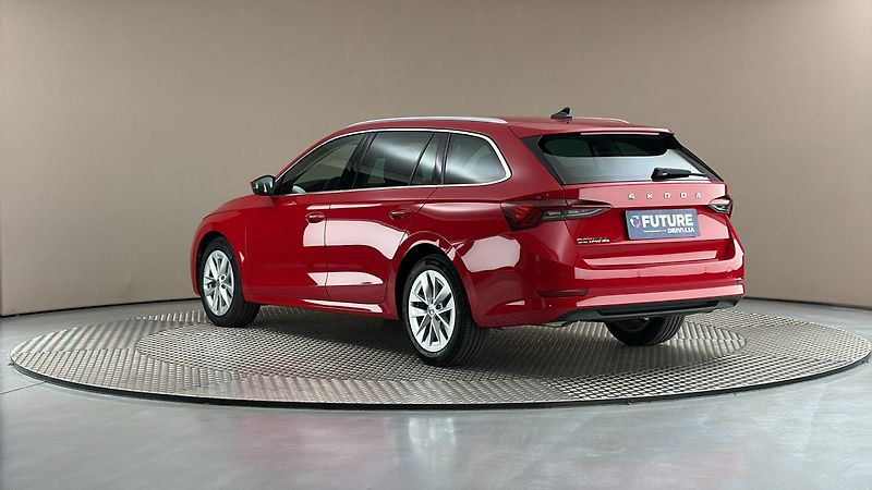 Škoda Octavia 1.5 TSI Style Combi - fotka 2 z 26