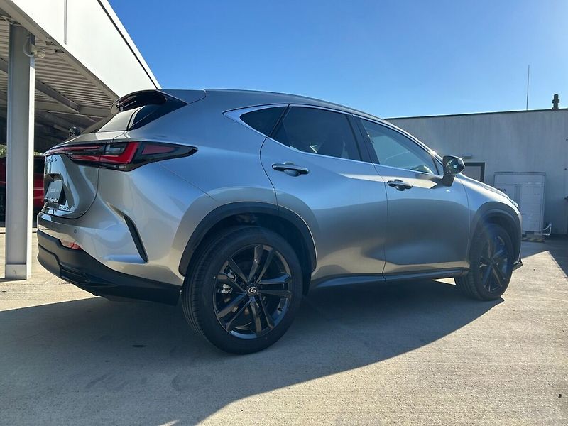 Lexus NX 350h 350h 2.5 HEV EXECUTIVE TOP - fotka 4 z 11