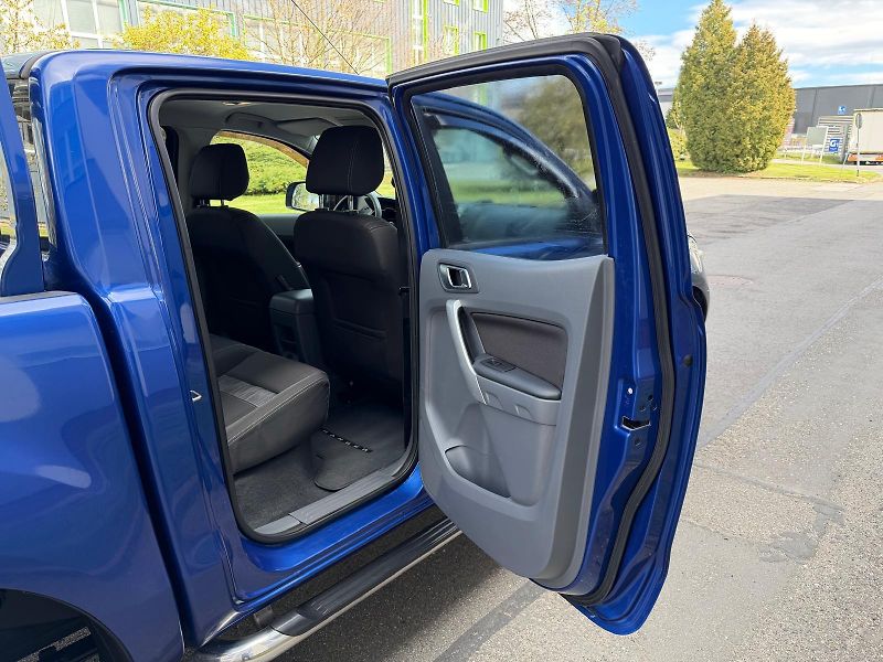 Ford Ranger 2,2 TDCI 4WD  - fotka 17 z 28