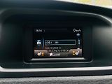 Volvo V40 2.0D3 5VÁLEC MANUÁL 1MAJITEL - náhled 35