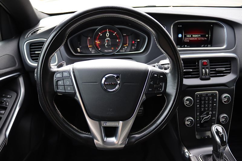 Volvo V40 Volvo V40 R-Design 140kW - fotka 27 z 55
