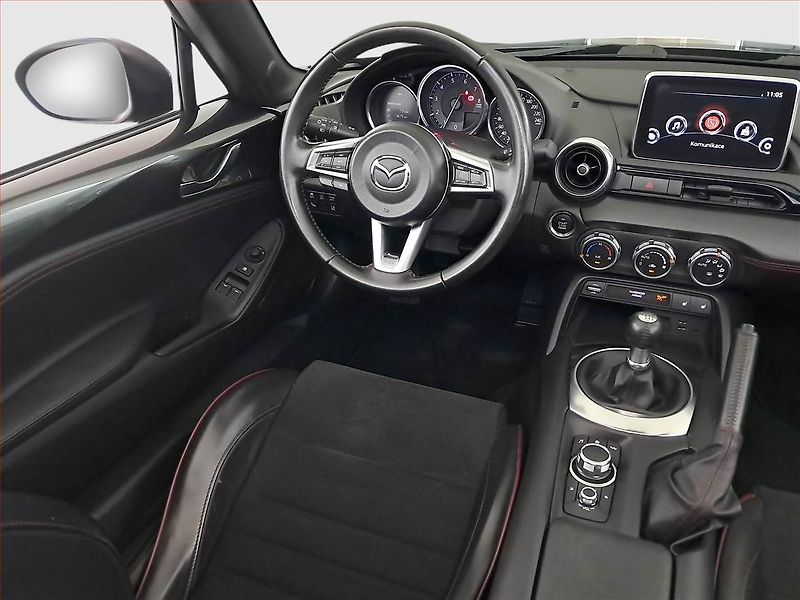 Mazda MX-5 (2018) 2.0 - fotka 7 z 20