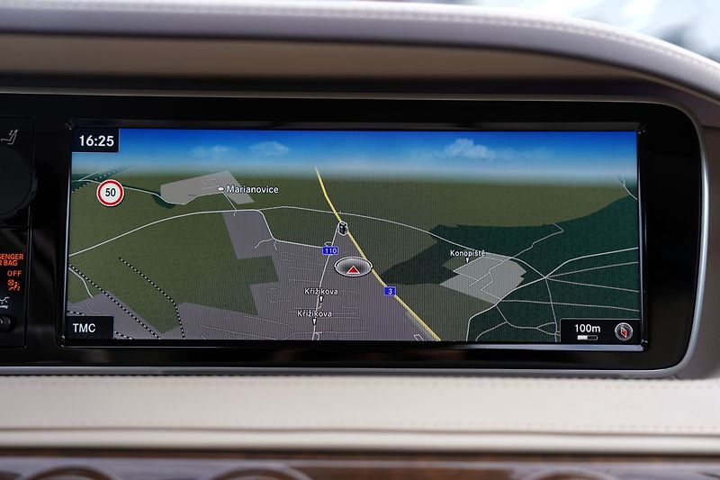 Mercedes-Benz Třídy S 350d Long 4Matic/AMG/ČR/DPH - fotka 35 z 41