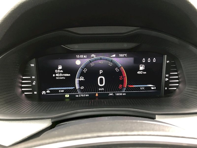 Škoda Kamiq (2025) SELEC TSI 110/1.5 A7F - fotka 16 z 29