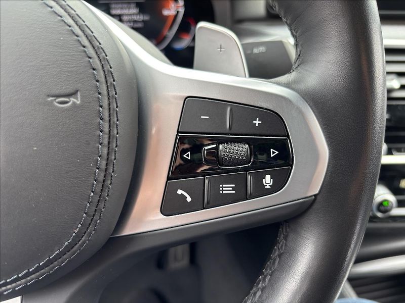 BMW Řada 6 3,0 GT xDrive 245kW DPH - fotka 37 z 57