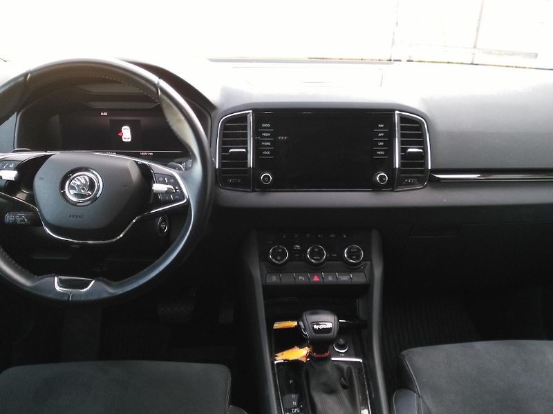 Škoda Karoq 1,5 TSI Style Plus * DSG - fotka 12 z 42