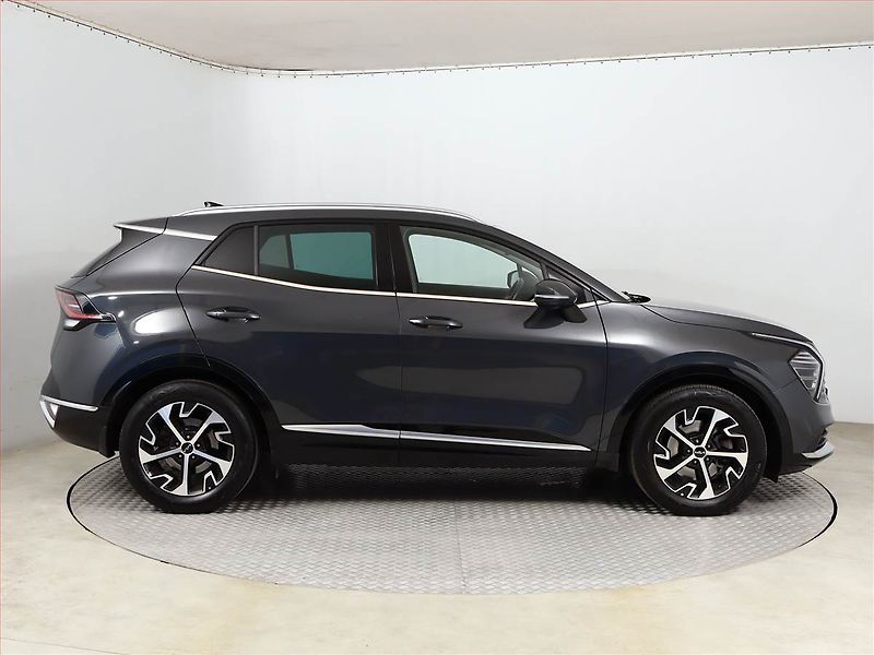 Kia Sportage (2022) Top 1.6 T-GDI - fotka 6 z 22