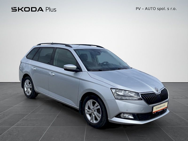 Škoda Fabia (2022) 1.0 TSI 70kW Ambition Plus Com - fotka 27 z 33