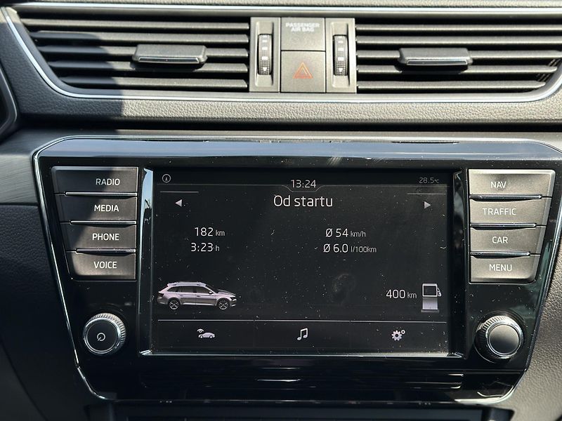 Škoda Superb (2016) Skoda Superb 2016 - fotka 12 z 21