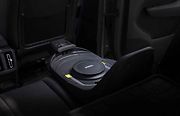 Na základnu Isofix lze sedačku položit v jakémkoliv úhlu, kontrolní panel pak potvrdí správnou instalaci.