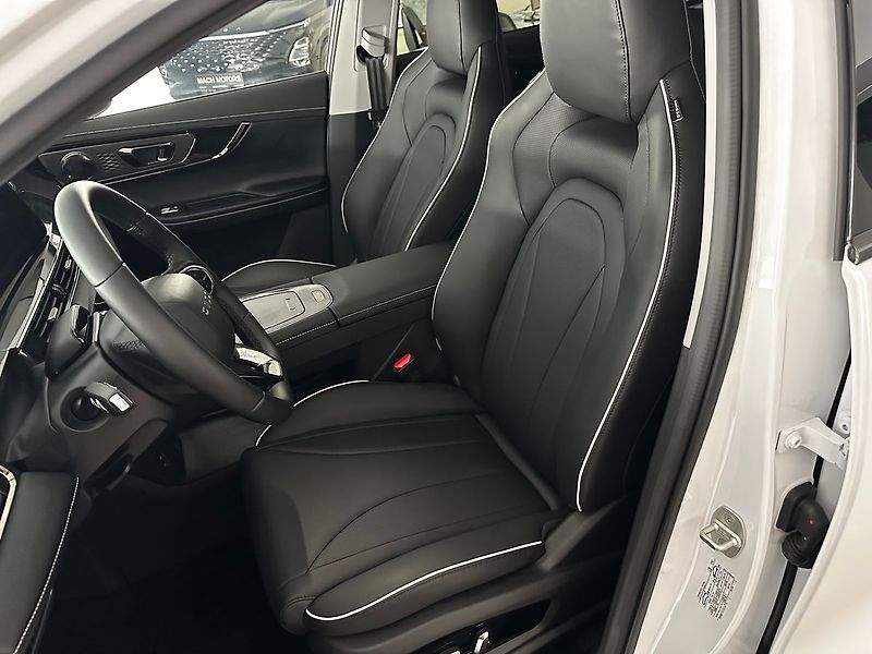 Omoda 5 1,6 T-GDI DCT COMFORT - fotka 11 z 11